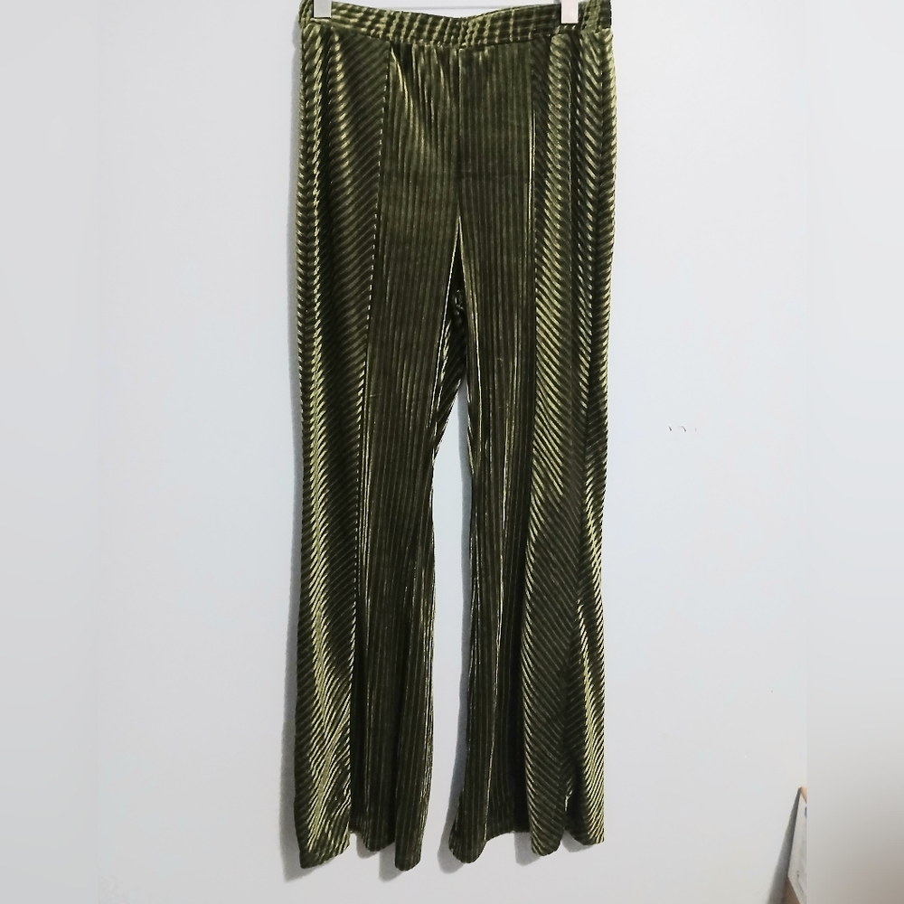 SHEIN Olive Velvet Pleated Pants